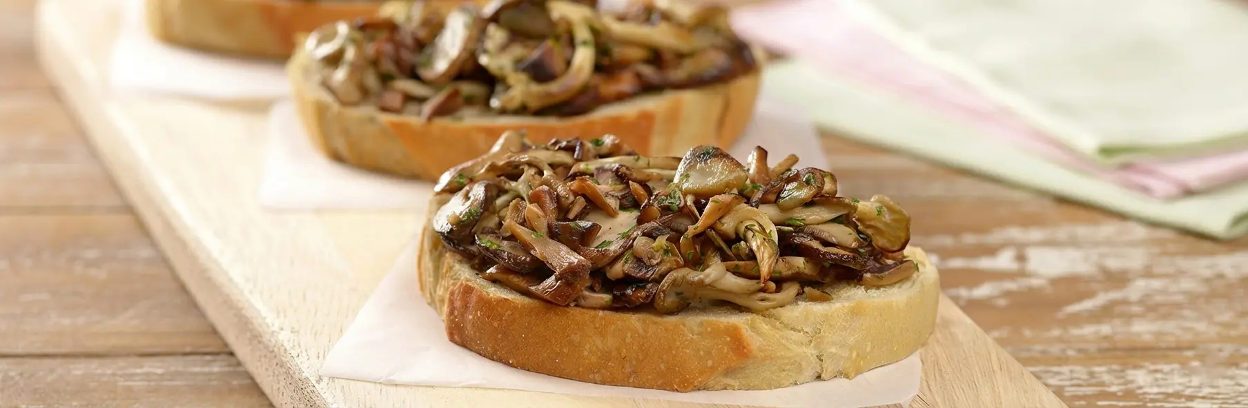 Bruschetta de cogumelos