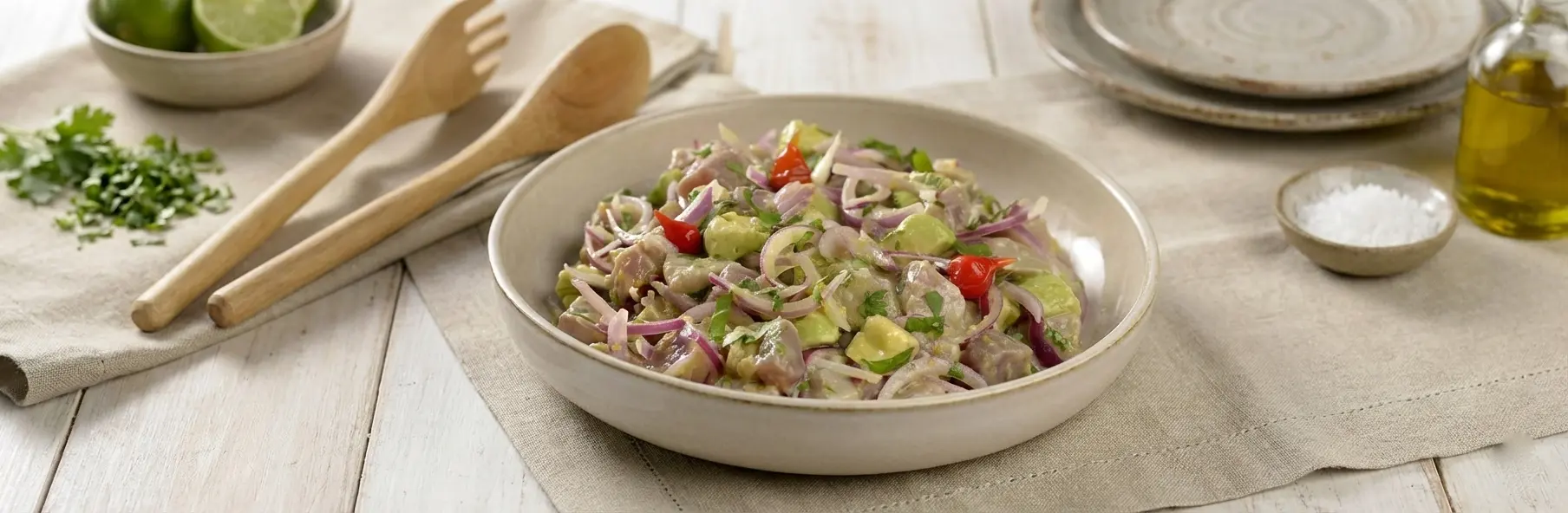 Ceviche de atum com avocado