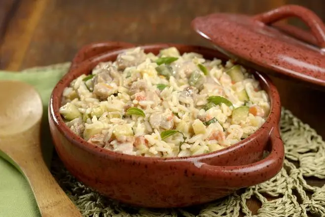 Arroz cremoso de panela de pressão