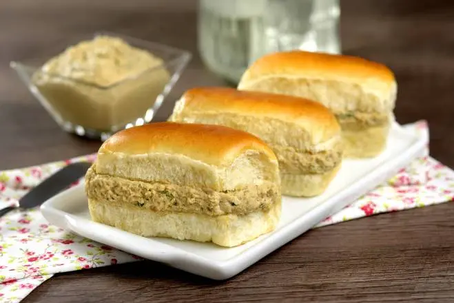 Sanduíche de grão-de-bico