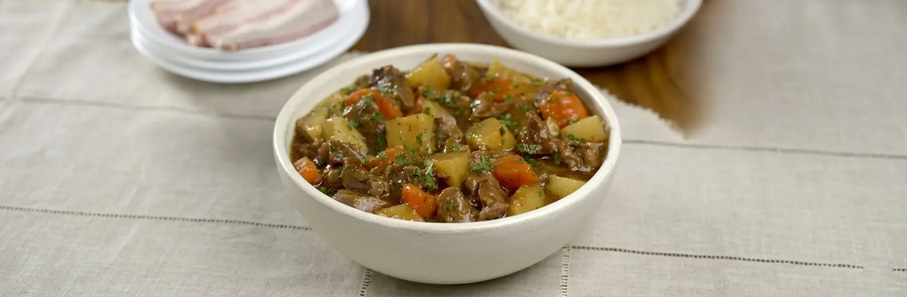 Cozido de carne com legumes