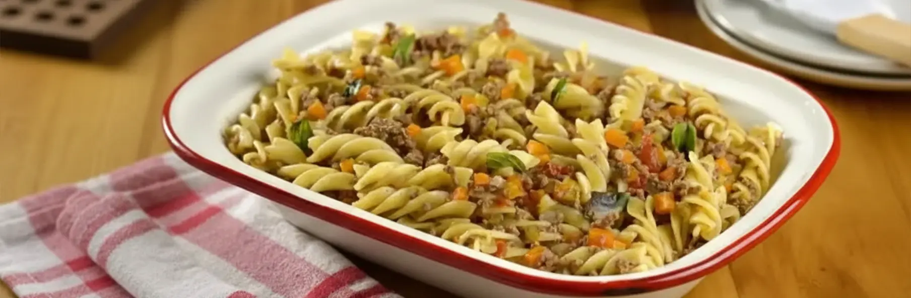 Macarrão bolonhesa de uma panela só